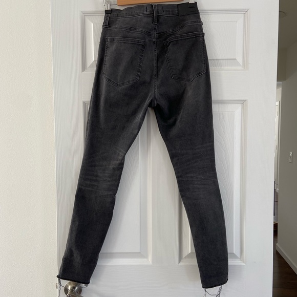 Madewell 9" Mid-Rise Skinny Jeans in Black Sea - Picture 4 of 8